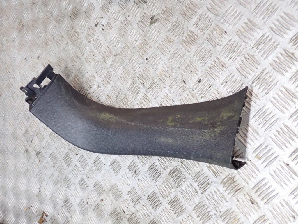 Trunk Lid Cover Trim Right Rear Honda Odyssey EXL 3.5 2020