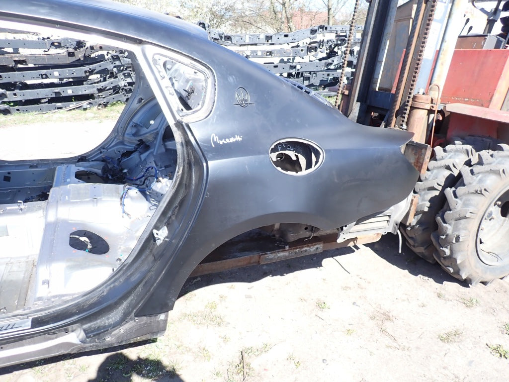 Ćwiartka Lewa Tylna Błotnik Lewy Tył Tylny Maserati Quattroporte VI 13-