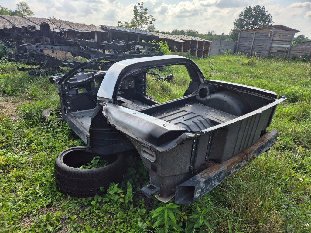 Rama Kpl. Wanna Ćwiartki Belka Wzmocnienie Chevrolet Corvette C5 2001
