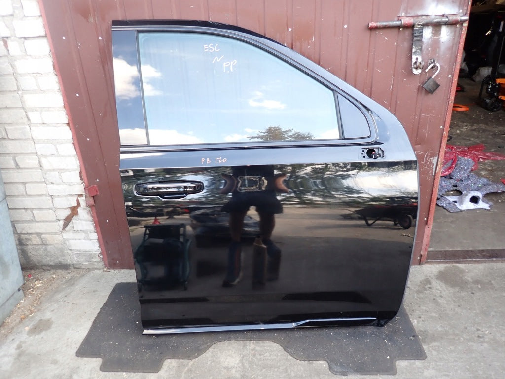 Drzwi Prawe Przednie Prawy Przód Kpl. Szyba Cadillac Escalade 5 ESV 21-