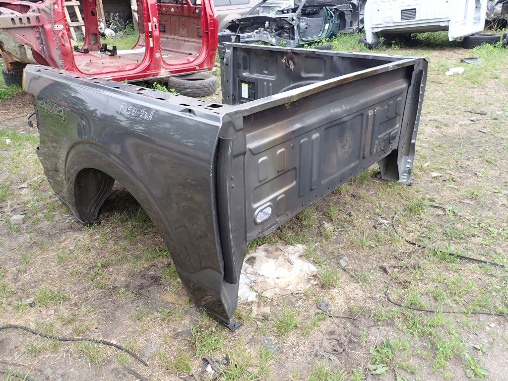 Paka Tylna Buda Tył Kpl. Bok Paki 5.5 ft Ford F150 Crew Cab 2025
