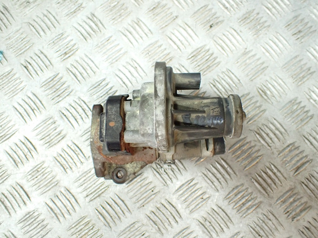 Zawór EGR GMC Sierra AT4 Silverado Duramax 19