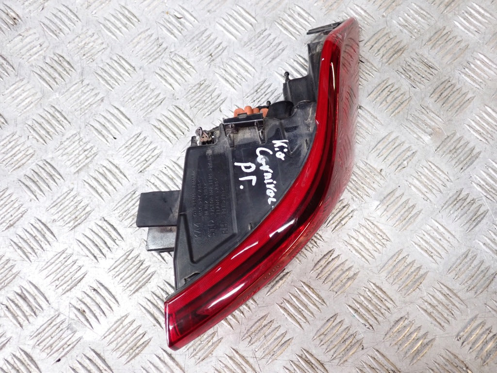 Lampa Tylna Tył Prawa Kia Carnival LX 3.5 KA4 2020-