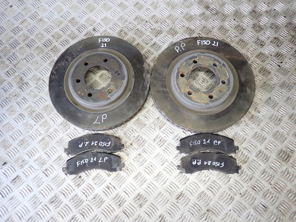 Front Discs Pads PAIR Ford F150 5.0 2021-