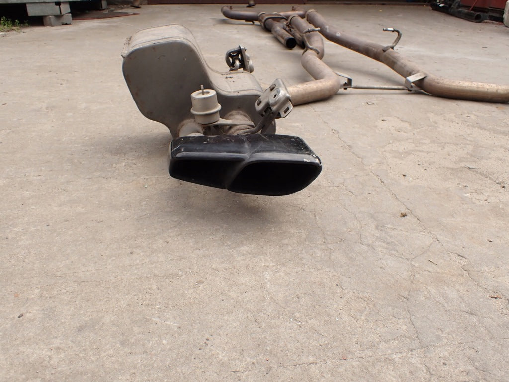 Exhaust Muffler Set Maserati Quattroporte GTS 3.8