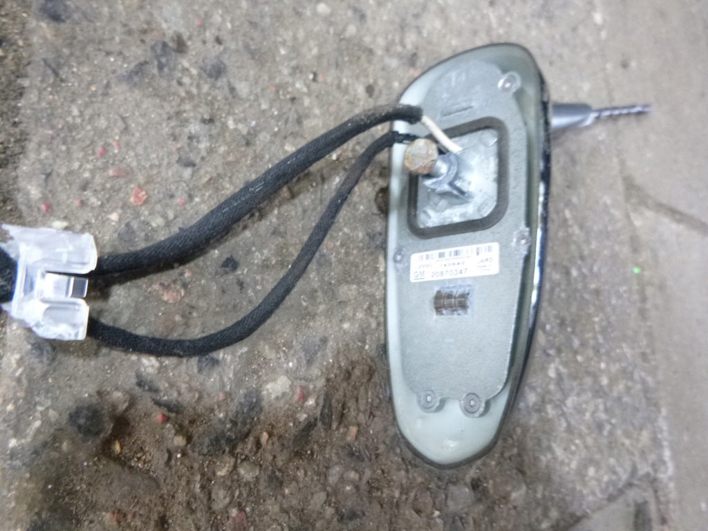 Antenna 20870347 Cadillac SRX 2010