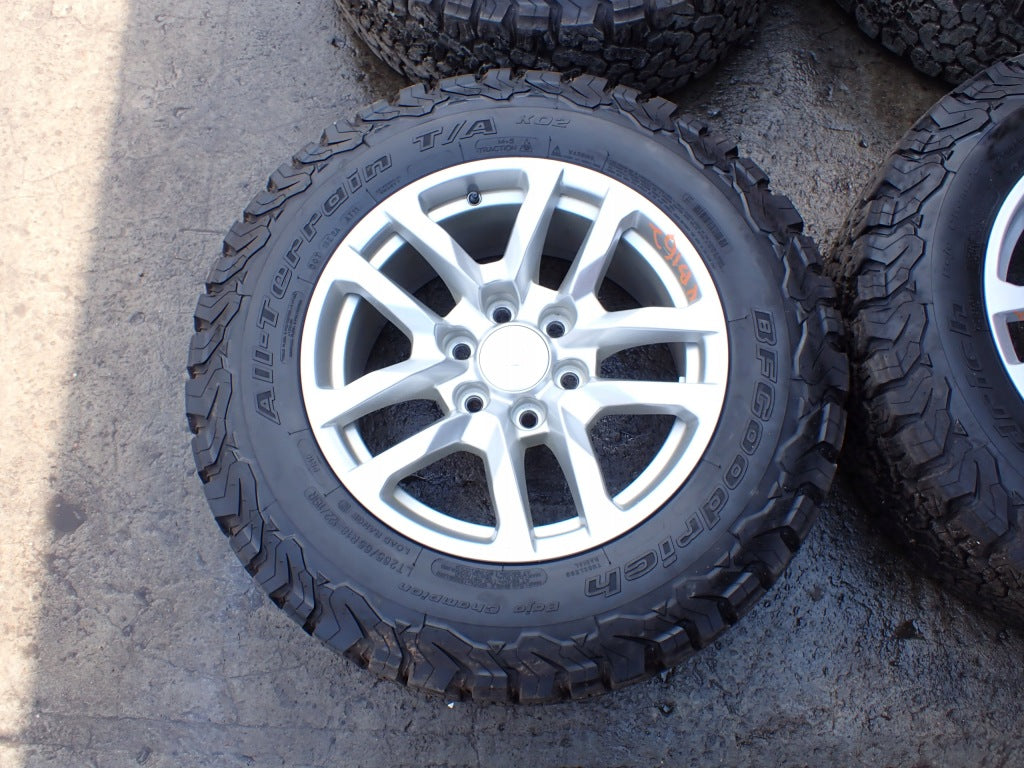 Koła Felgi Alufelgi Opony BFGoodrich 265/65R18 Chevrolet Suburban Tahoe 21-