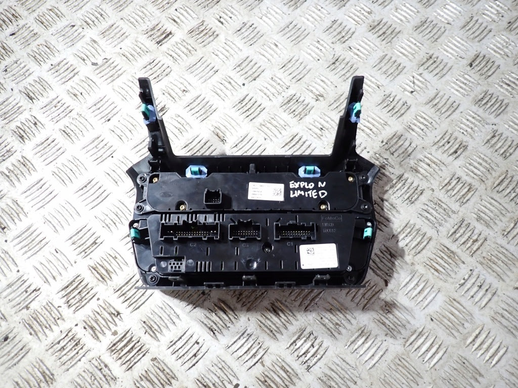 Radio Camera Panel Ford Explorer Limited 2020-