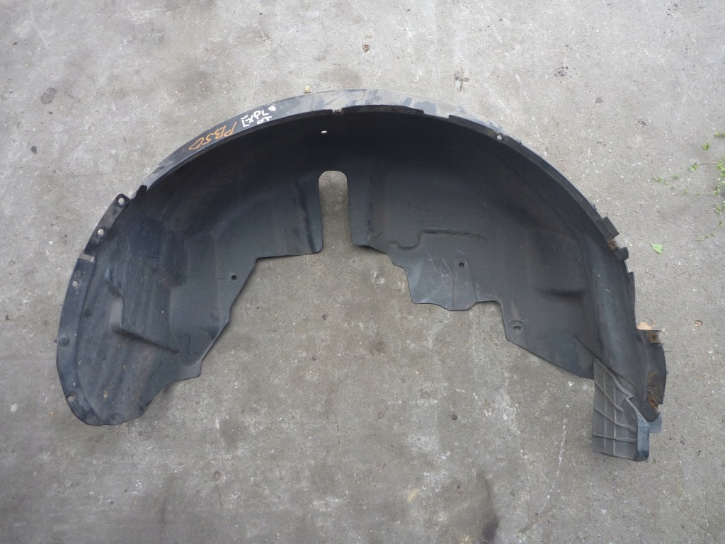 Nadkole Tylne Prawe Ford Explorer 2013