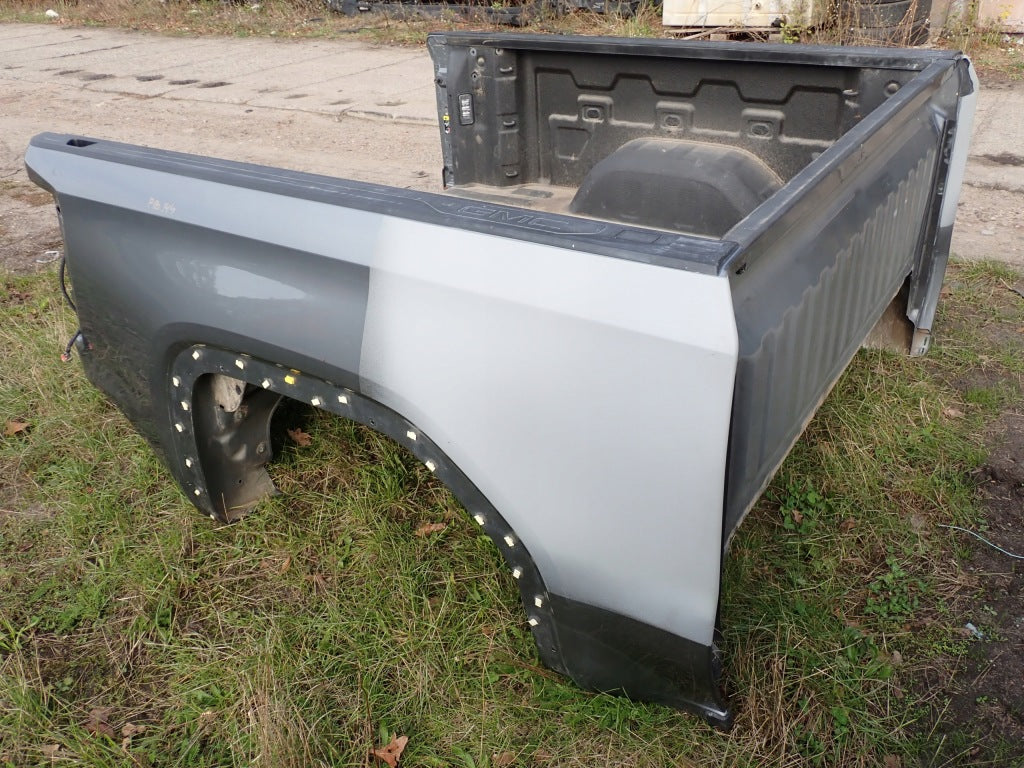 Paka Tylna Zabudowa 5.9 ft 180 cm GMC Sierra 1500 3.0D AT4 2019-