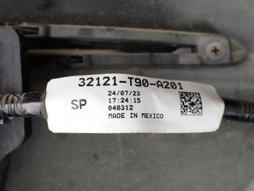 Zderzak przedni z atrapą halogenu i PDC do Honda Pilot 4 YG2 2023, element karoserii, czarny, nowy.
