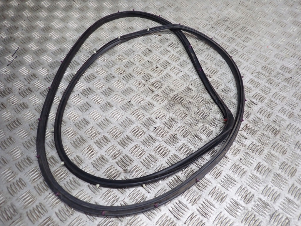 Uszczelka Drzwi Jeep Grand Cherokee WL 2021-