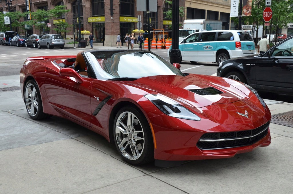 Chevrolet Corvette C7 Cockpit Grille