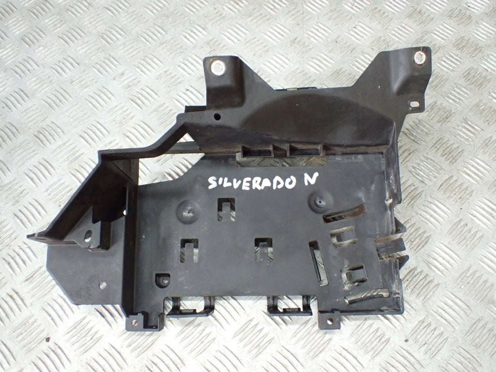 Mocowanie Komputera Chevrolet Silverado Tahoe Cadillac Escalade Yukon 21-