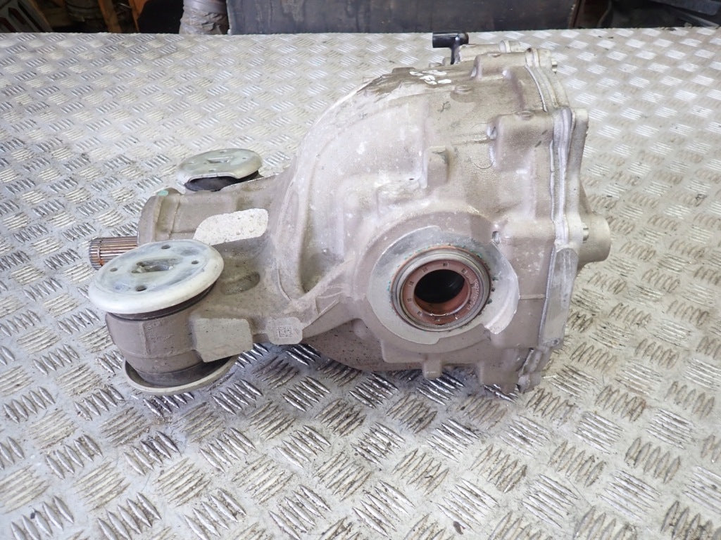 Dyfer Dyferencjał Most Tylny Ford Explorer 3.0 ST 3.3 2.3 Hybrid 2021
