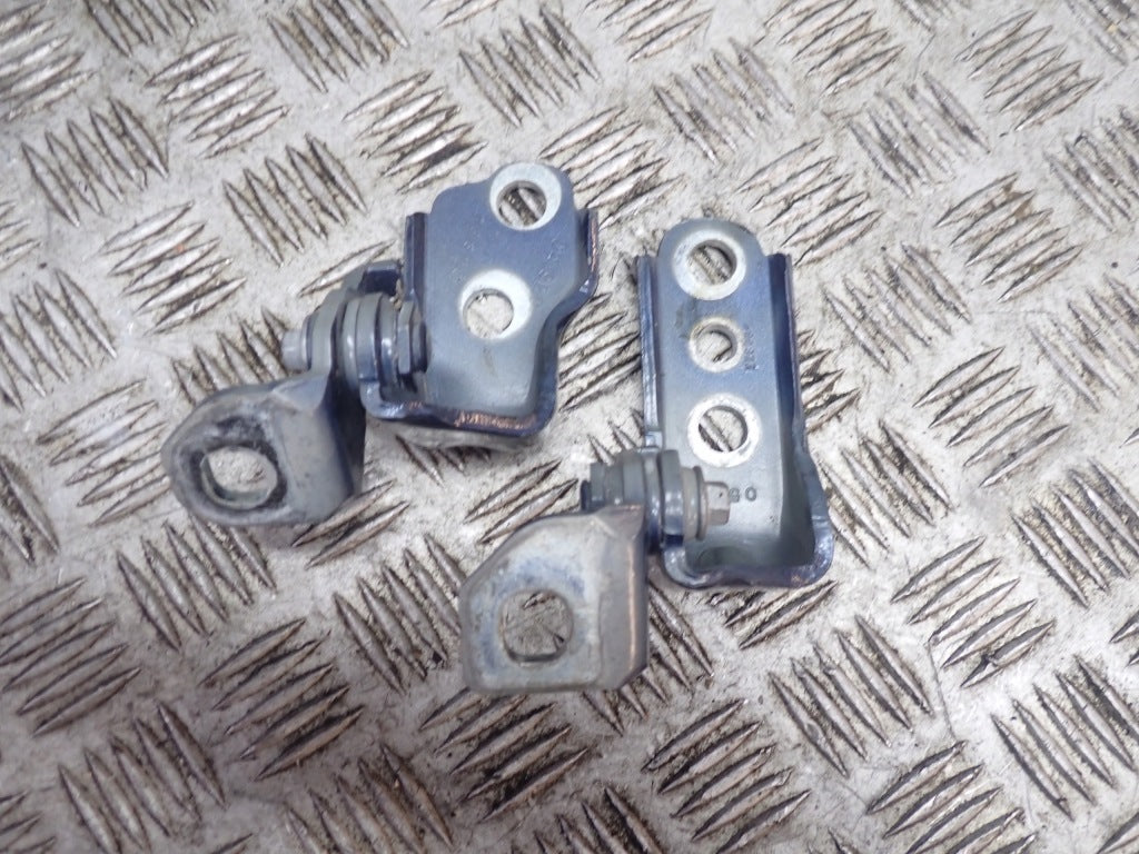Door Hinges PAIR Ford Explorer 2020-