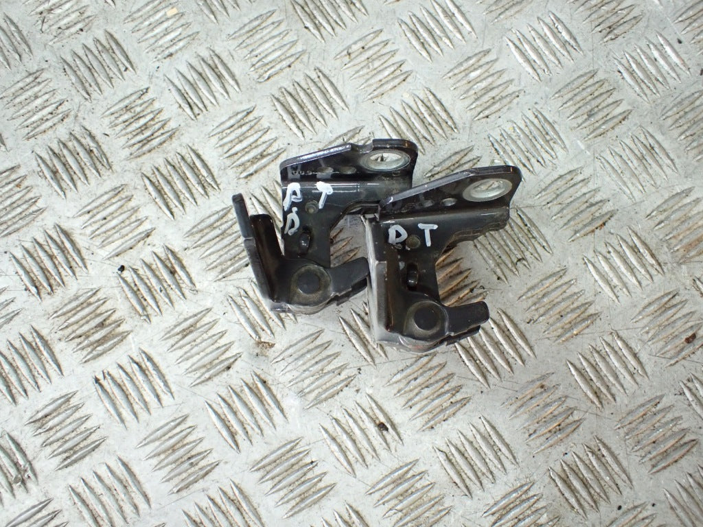 Door Hinge PAIR Jeep Grand Cherokee WL 2021-