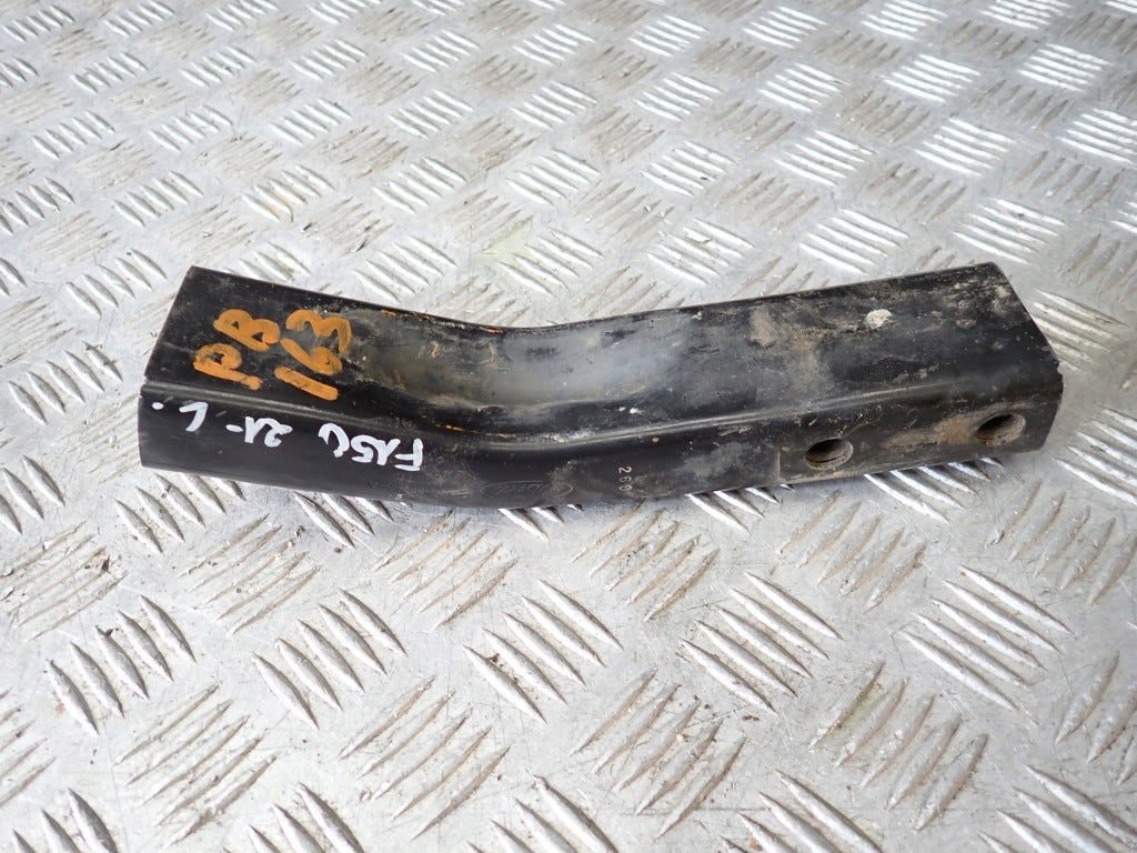 Mocowanie Wspornik Kieł Ramy Ford F150 2021-