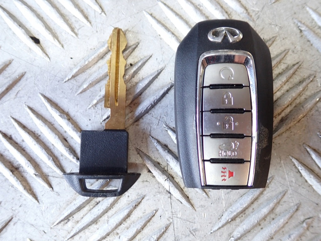 Remote key for the Infiniti QX60 L51 3.5 and Nissan Pathfinder R53 (2022–)