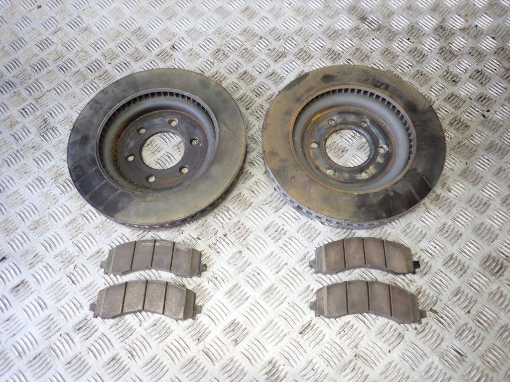 Front Discs Pads PAIR Ford F150 5.0 2021-