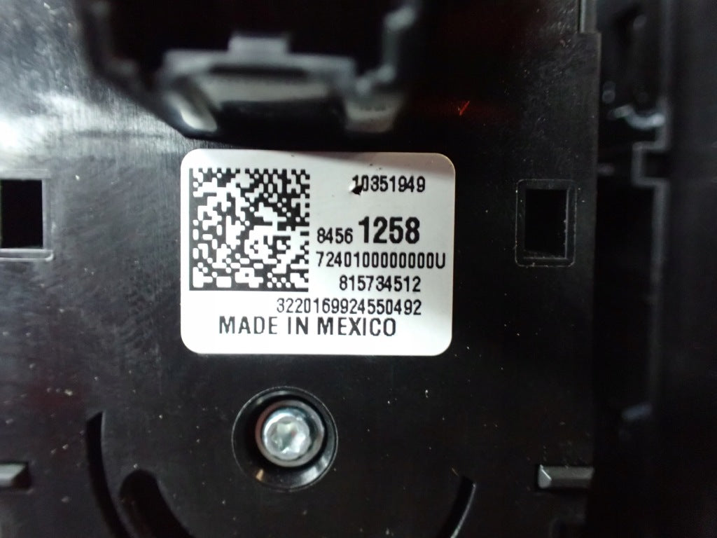 Panel Świateł Chevrolet Suburban Tahoe GMC Yukon Cadillac Escalade 2021