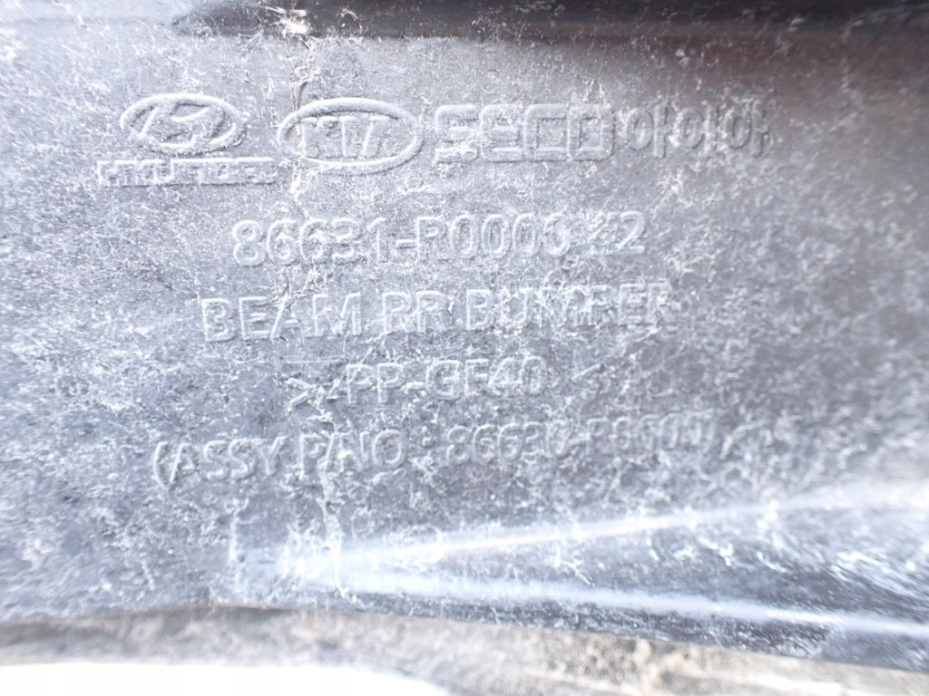 Ślizg Mocowanie Zderzaka Tył Tylny Środkowy Kia Carnival LX 3.5 KA4 2020-