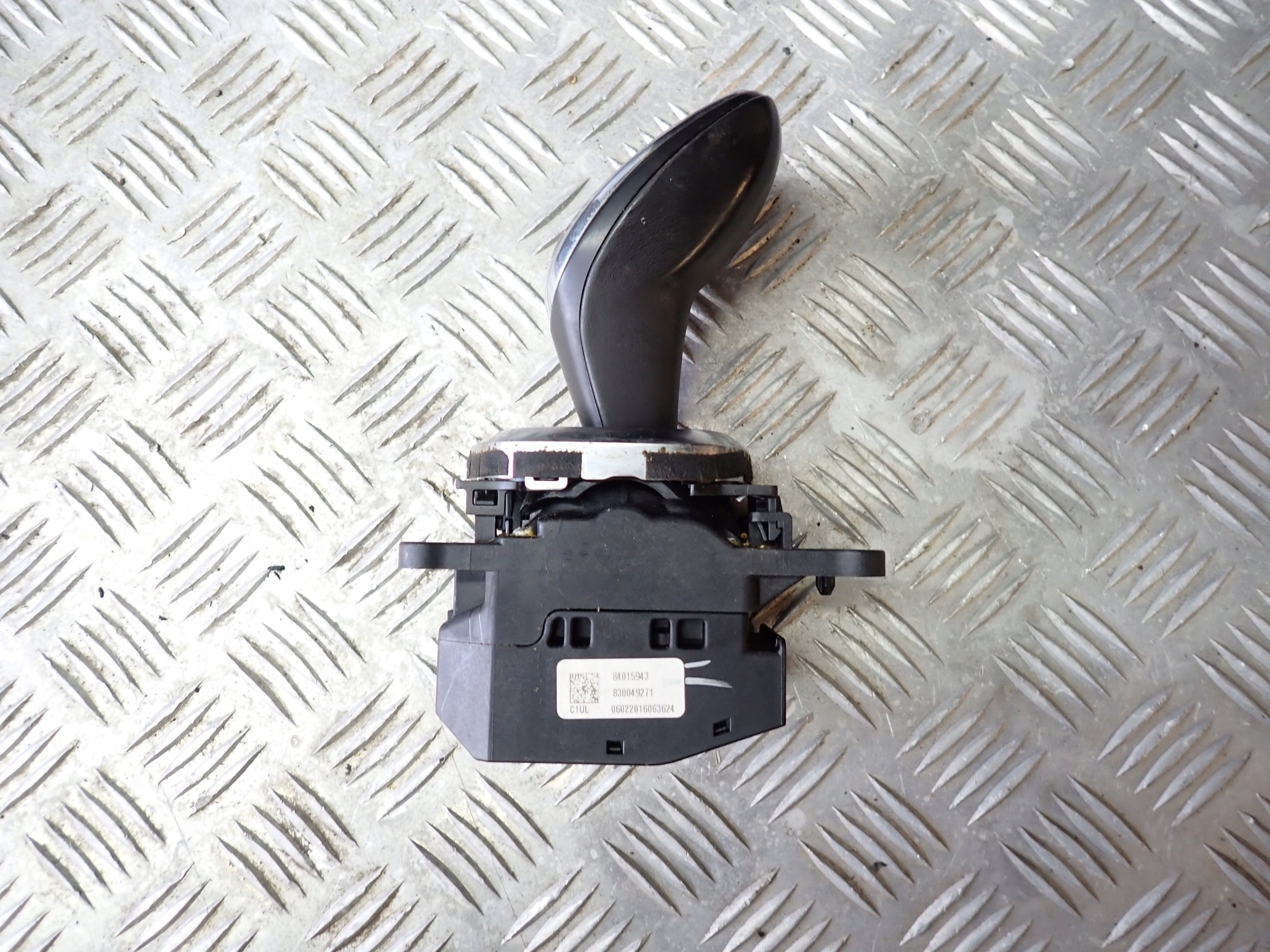 Lewarek Wybierak Cadillac XT5 2017