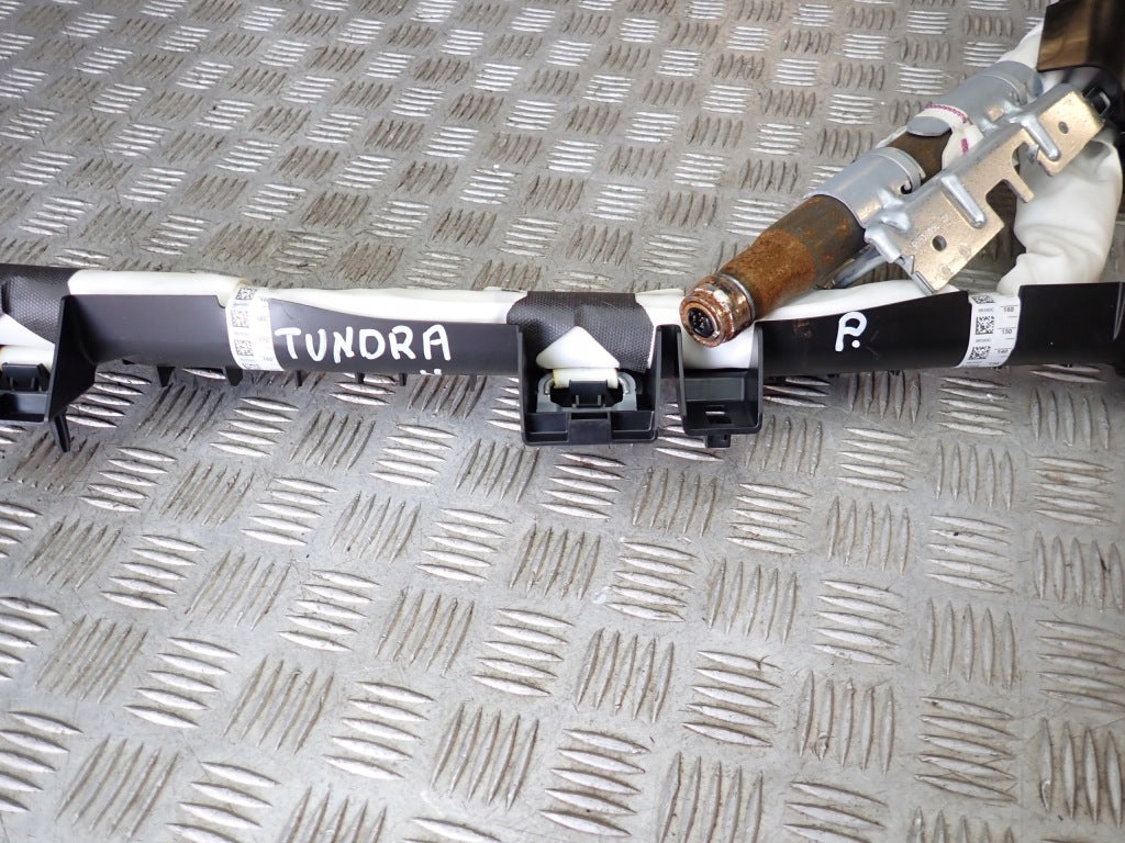Kurtyna Prawa Airbag Toyota Tundra Crew Cab Limited 2022-