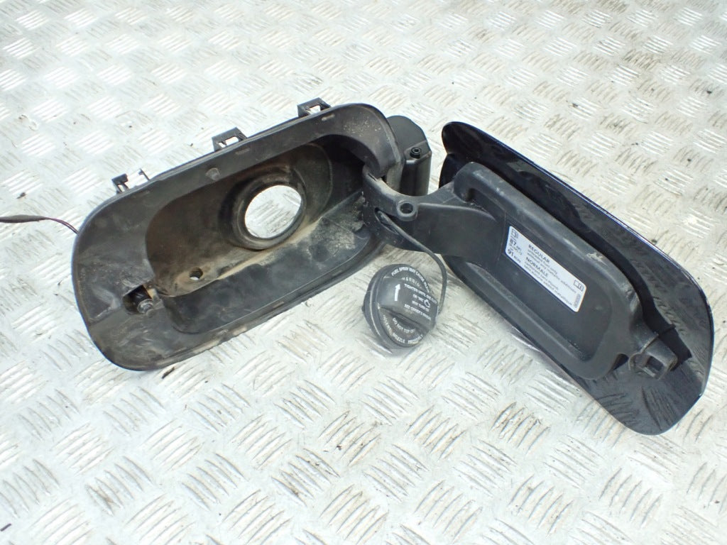 Fuel Filler Flap Volkswagen VW Atlas Cross Sport 2022