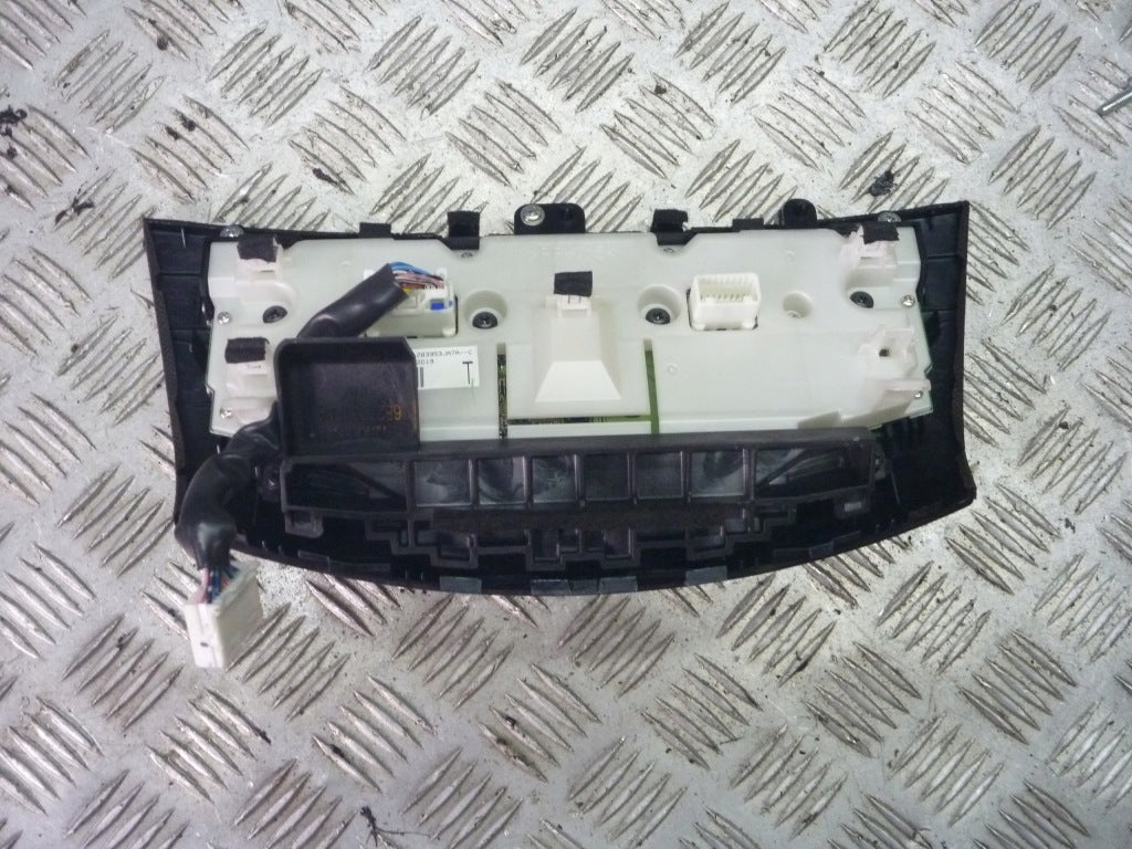 Climate Control Panel Infiniti JX35 QX60 2013-
