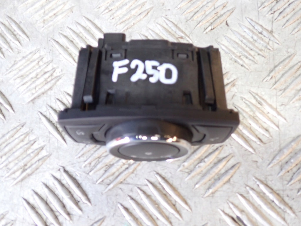 Panel Przełącznik Włącznik Świateł Ford F350 F250 F150 4x4 Super Duty 2021