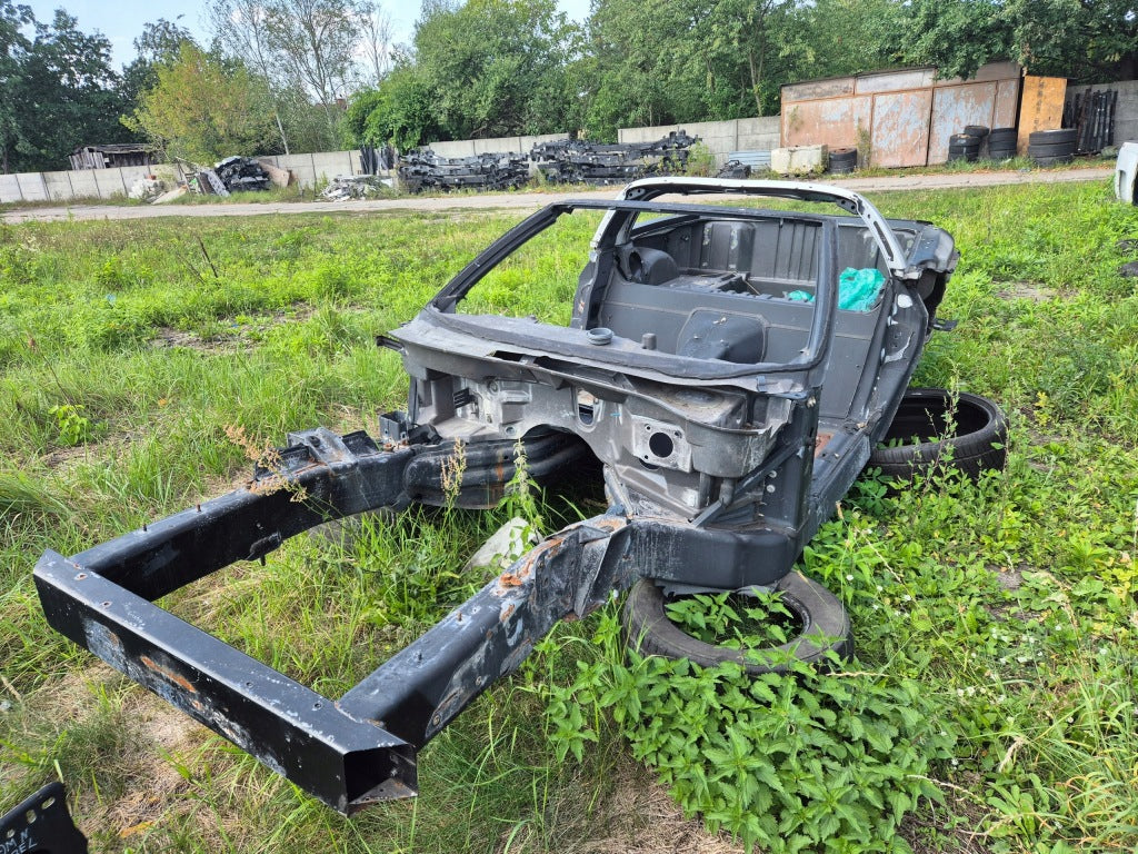 Rama Kpl. Wanna Ćwiartki Belka Wzmocnienie Chevrolet Corvette C5 2001