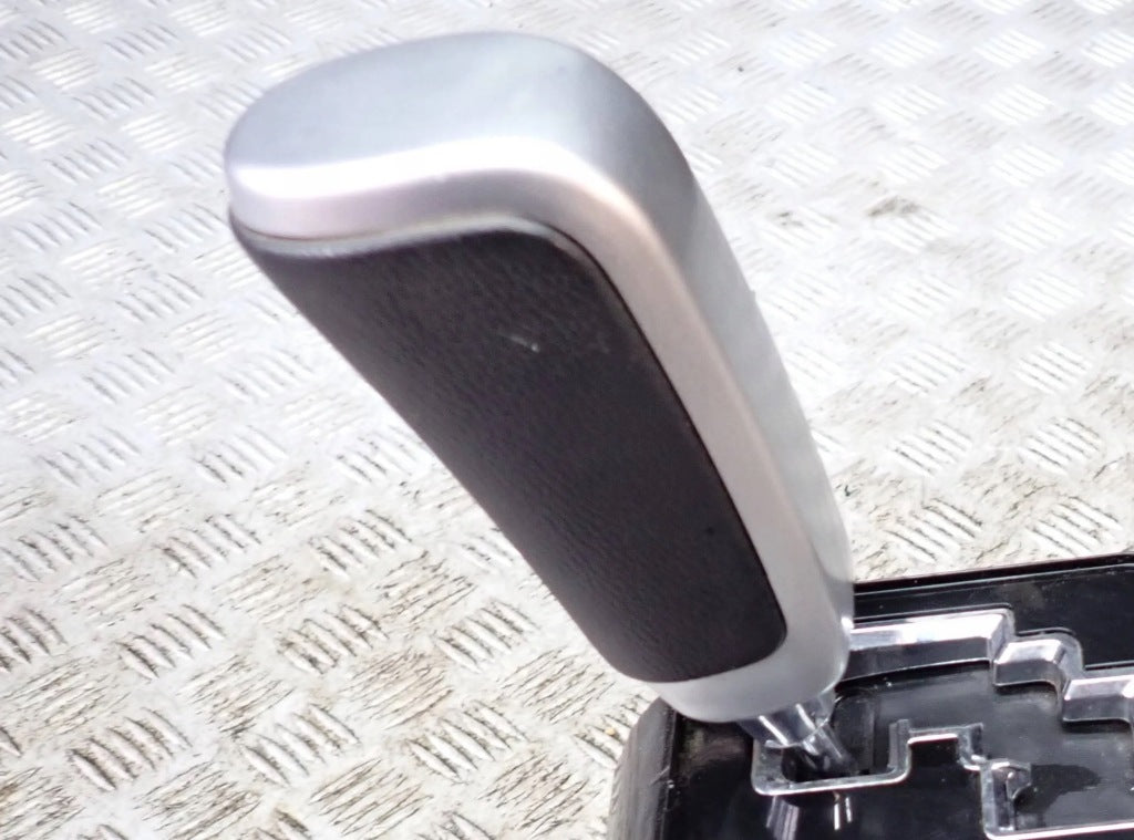 Gear Shift Knob Toyota Tundra 2016