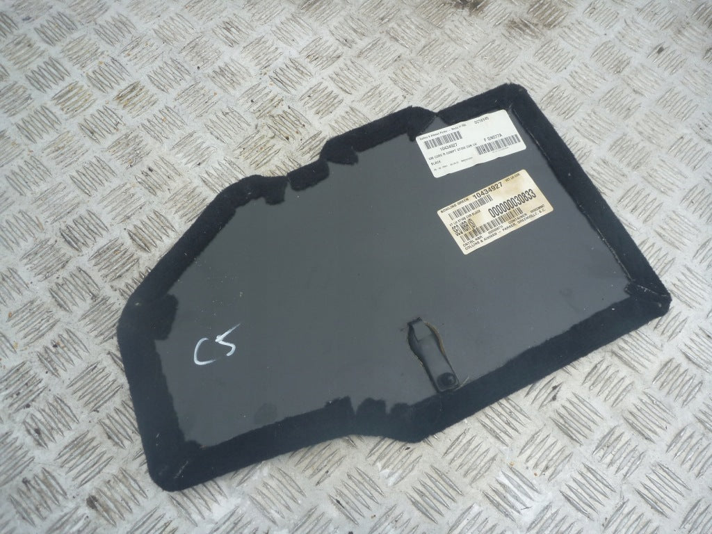 Rear boot lid cover for the Chevrolet Corvette C5, black, with mounting fittings, from Autolandparts