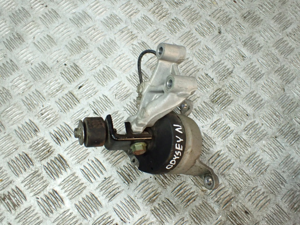 Right Honda Odyssey EXL 3.5 2020 Engine Mount