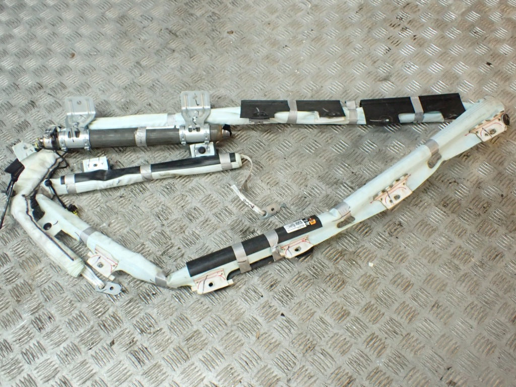 Kurtyna Lewa Chevrolet Suburban Tahoe GMC Yukon Cadillac Escalade 21-