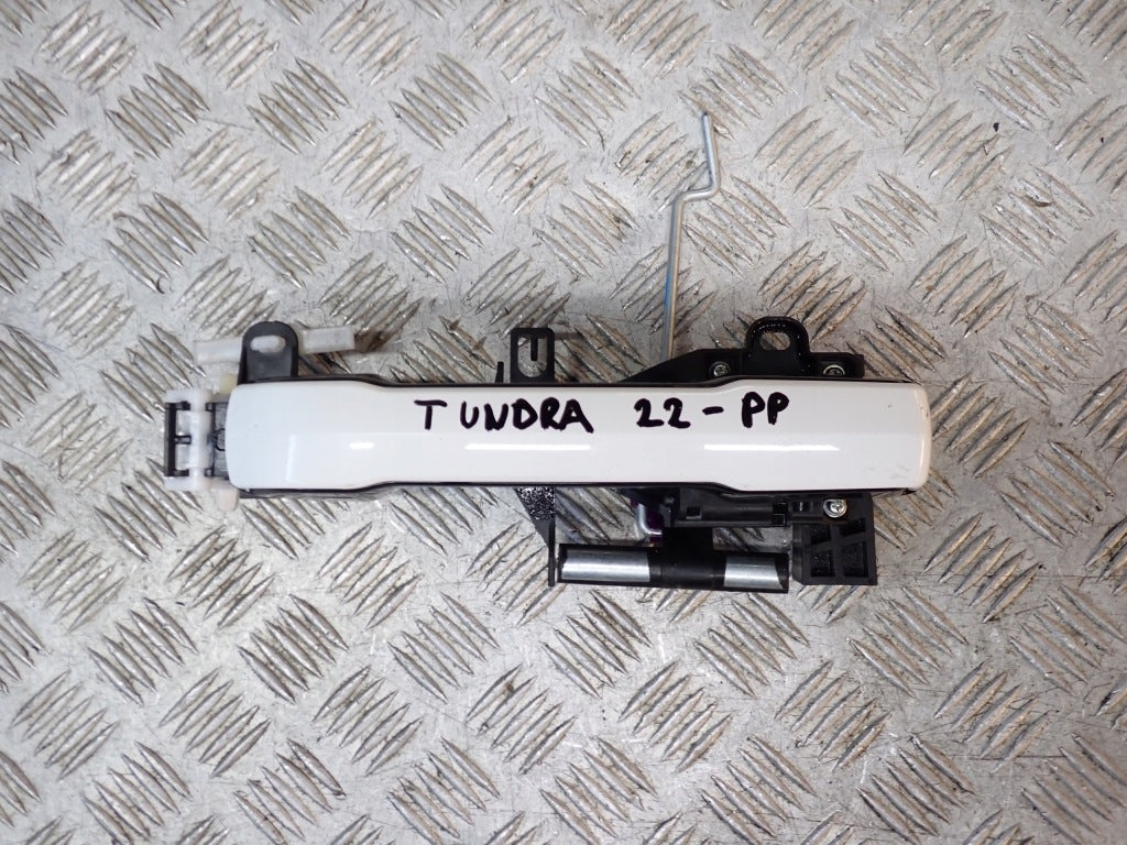 Klamka Drzwi Prawa Przednia Prawy Przód Toyota Tundra Sequoia 22-