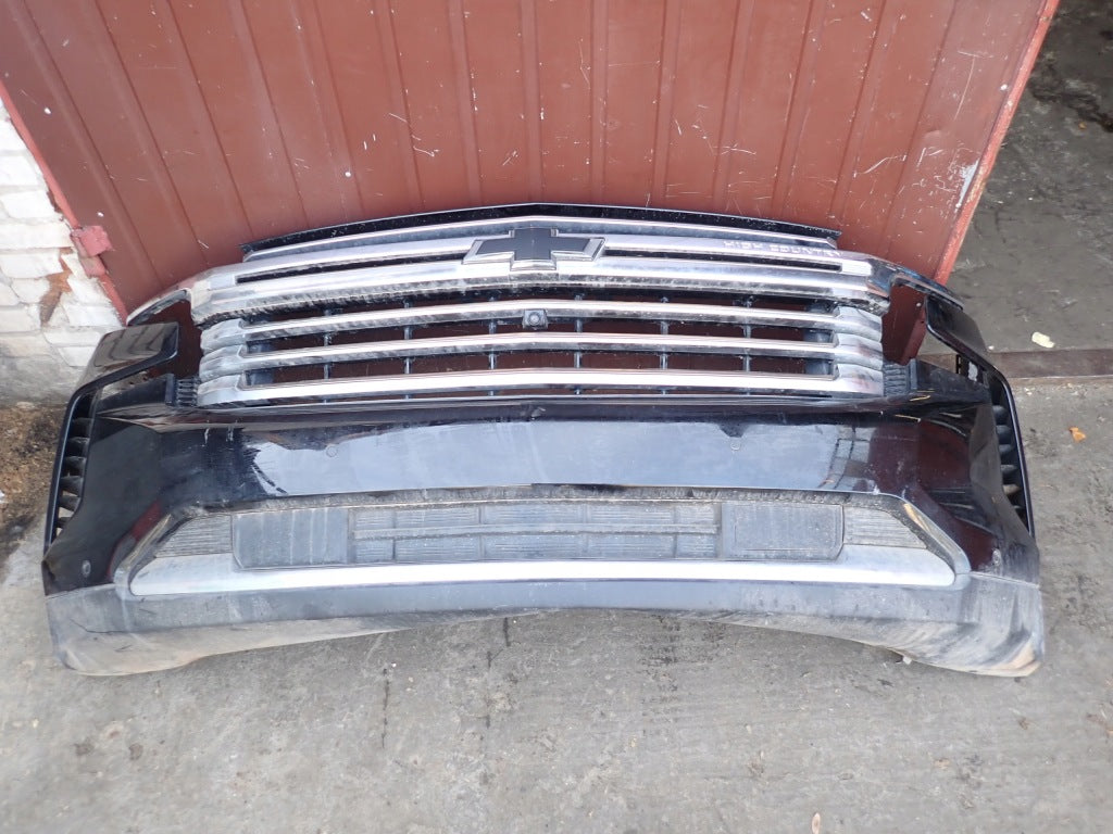 Zderzak Przedni Kpl. Atrapa Grill PDC Kamera Chevrolet Suburban Tahoe 2021-