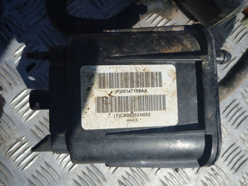 Filtr Węglowy Kpl. Dodge Ram 1500 2500 2015