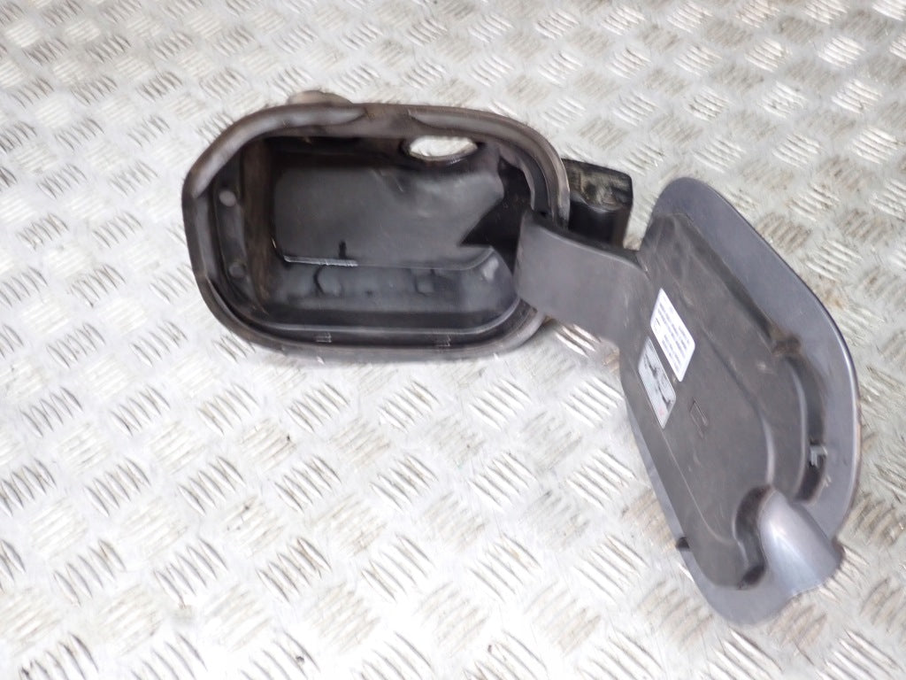 Fuel Filler Flap Chevrolet Silverado GMC Sierra 2022