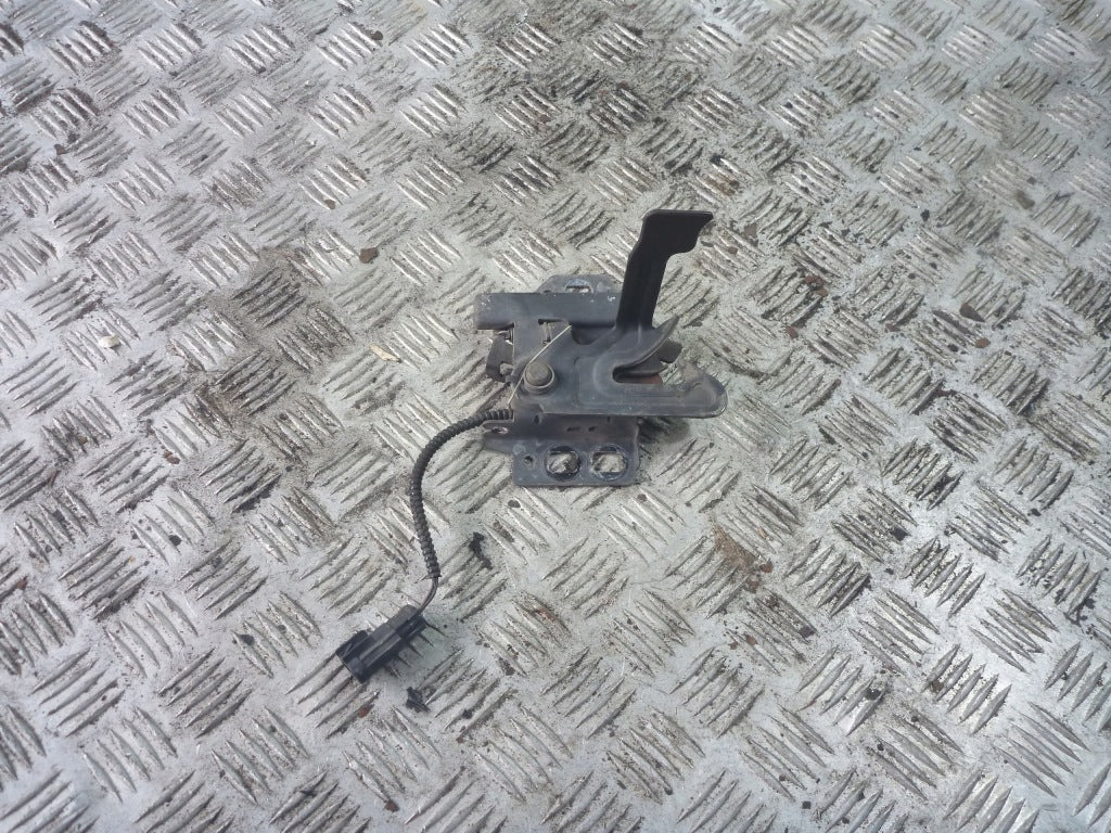 Hood Lock Yukon Escalade Suburban Tahoe 2007-