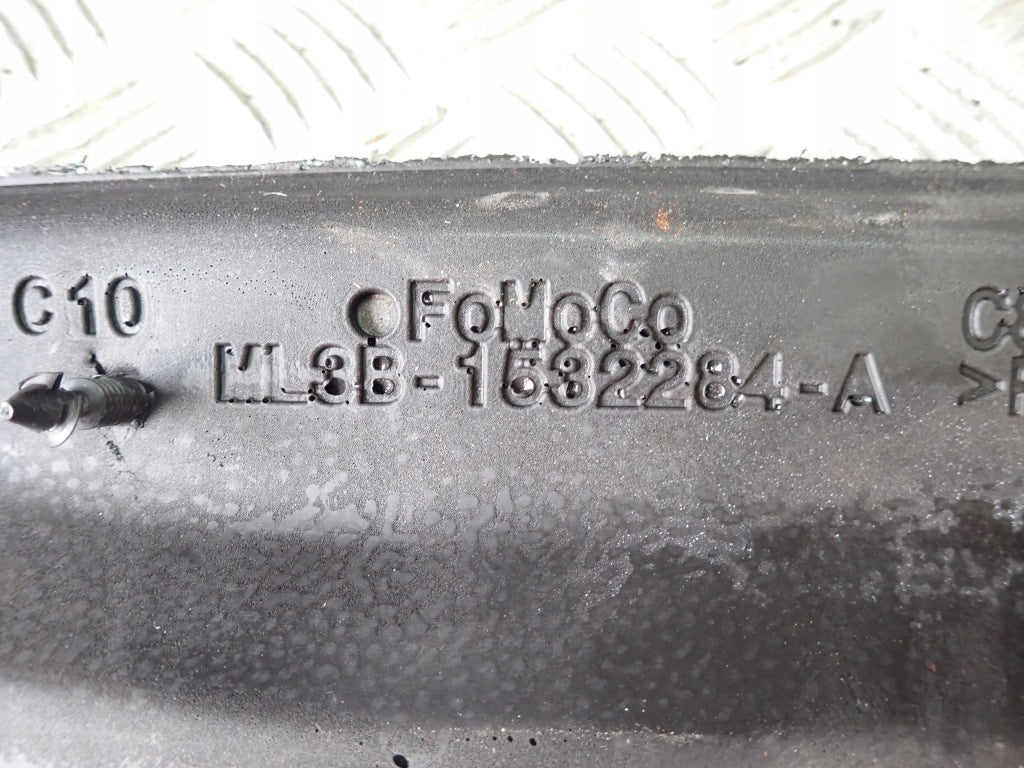 Ford F150 2021 Windshield Seal