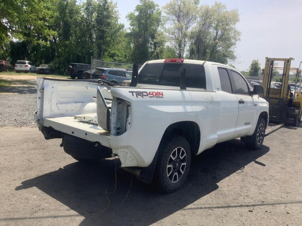 Bok Paka Długa 6.5 ft Prawy Tył Zabudowa Toyota Tundra Double Cab 2014-