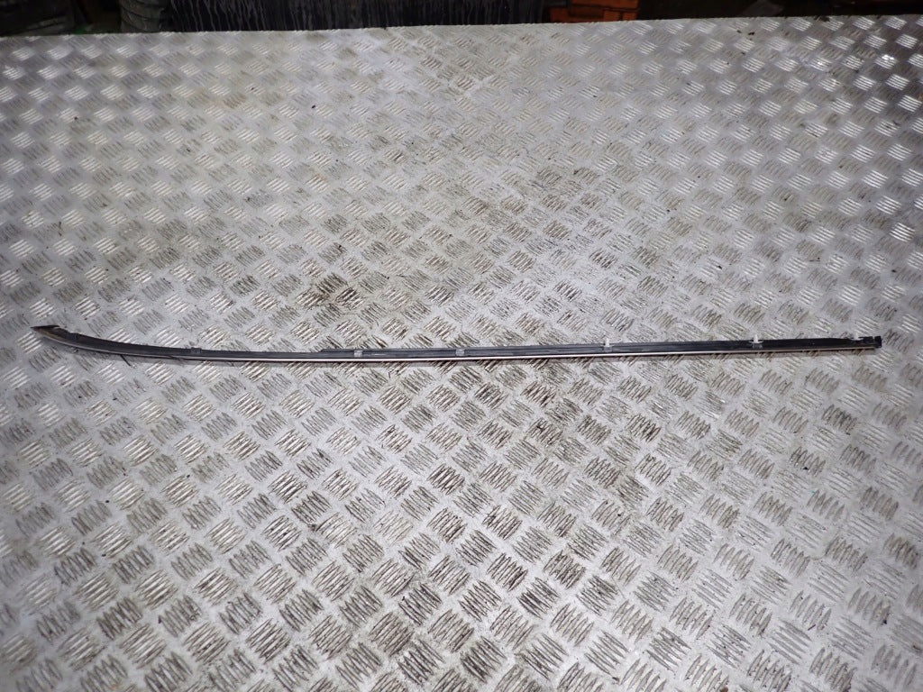 Rear Body Seal Strip Honda Odyssey Elite 2018