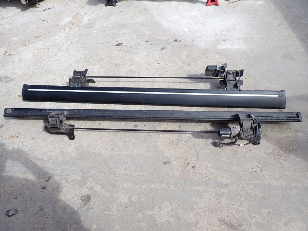 Stopnie Progi PARA Cadillac Escalade Chevrolet Suburban GMC Yukon 2021-