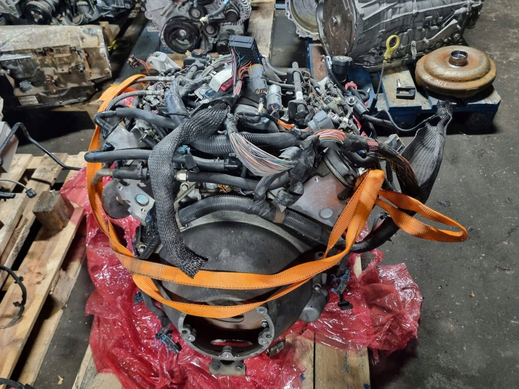 Silnik LS1 5.7 Kompletny z Wiązka Chevrolet Corvette C5 2001