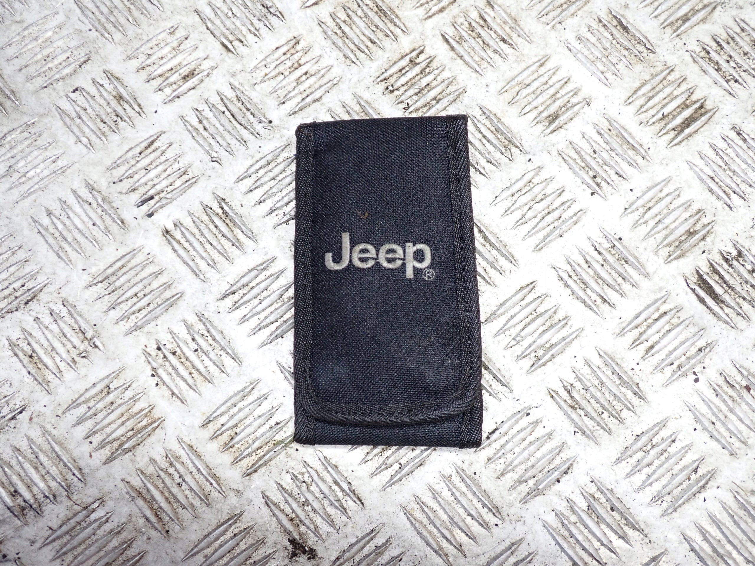 Instrukcja Dachu Futerał Jeep Wrangler JL 4D 2020