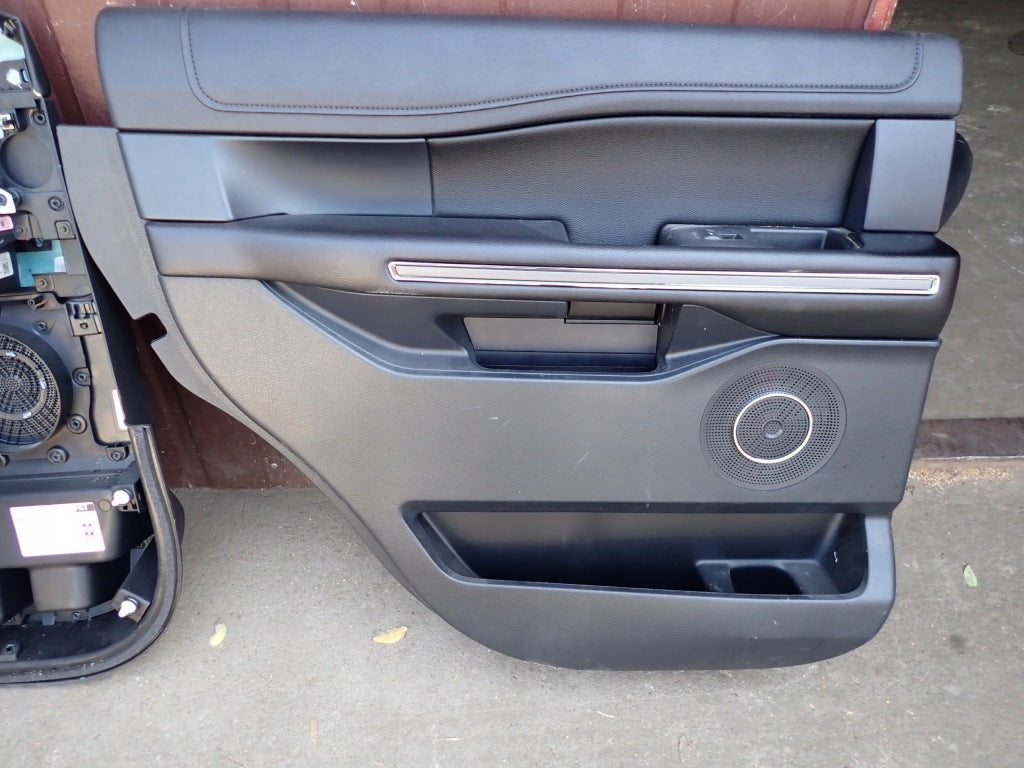 Left Rear Leather Side Panel Ford Expedition 2020