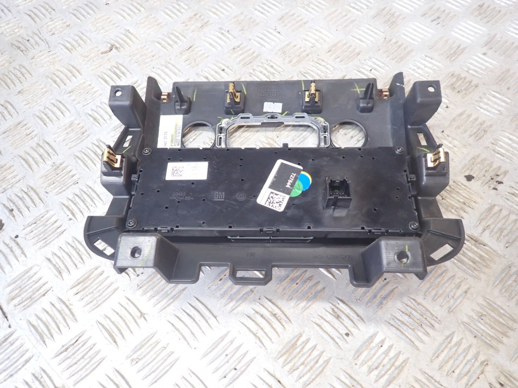 Panel Klimatyzacji Chevrolet Tahoe Yukon 5.3 2021