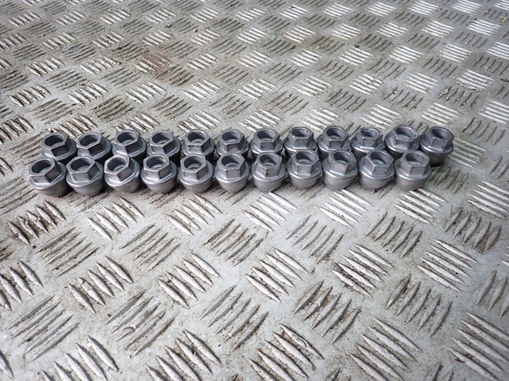 Ford F150 Wheel Nut Bolt 2021-